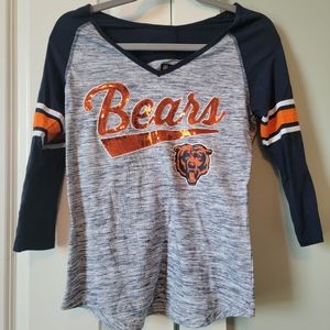 Chicago Bears football tee small